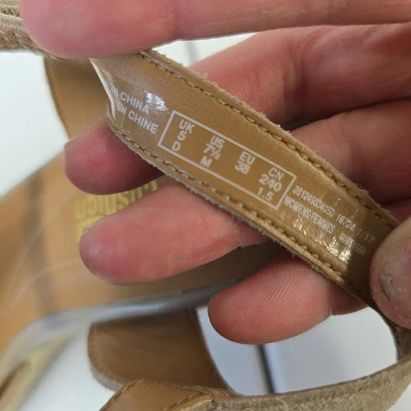 Clarks‎ Soft Cushion Wedge Sandals Women Beige Suede Espadrille Ankle Strap 7.5 - Picture 4 of 7